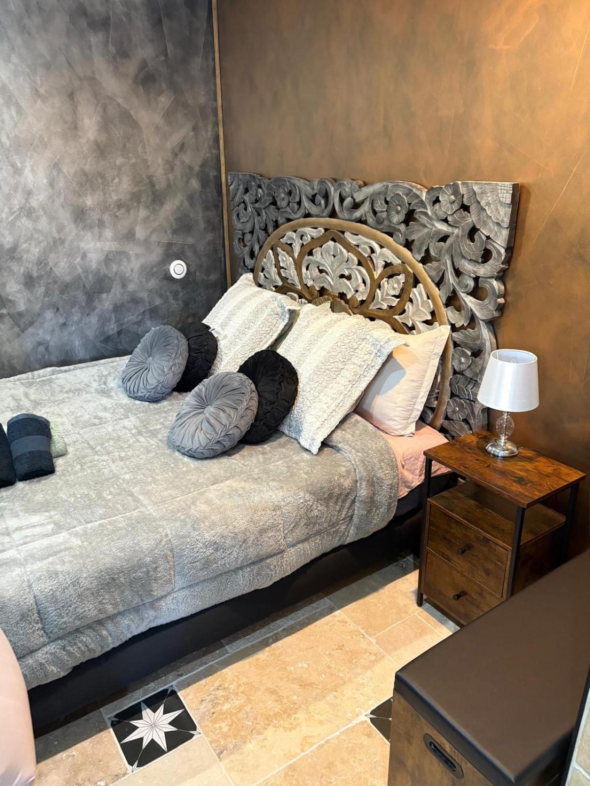 Drissia&Othman Atipik Lägenhet Carcassonne Exteriör bild